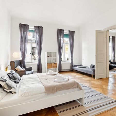 Prague Hotel Apartments Ngoại thất bức ảnh